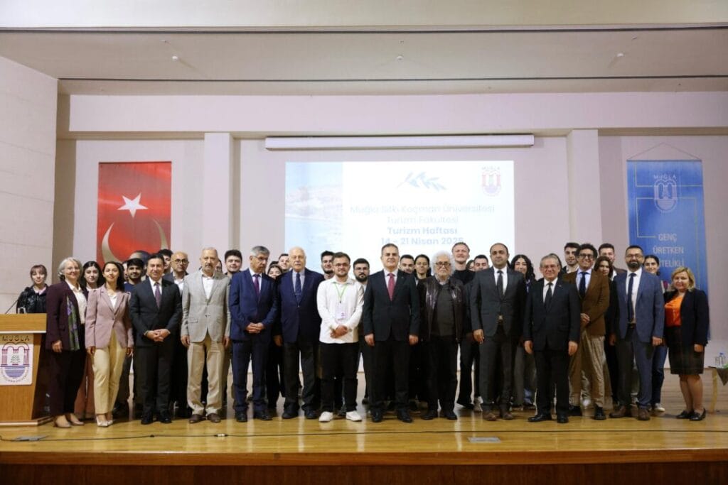 Muğla Turizminin Geleceği Üniversite Panelinde Ele Alındı 2 Mugla Turizminin Gelecegi Universite Panelinde Ele Alindi 6