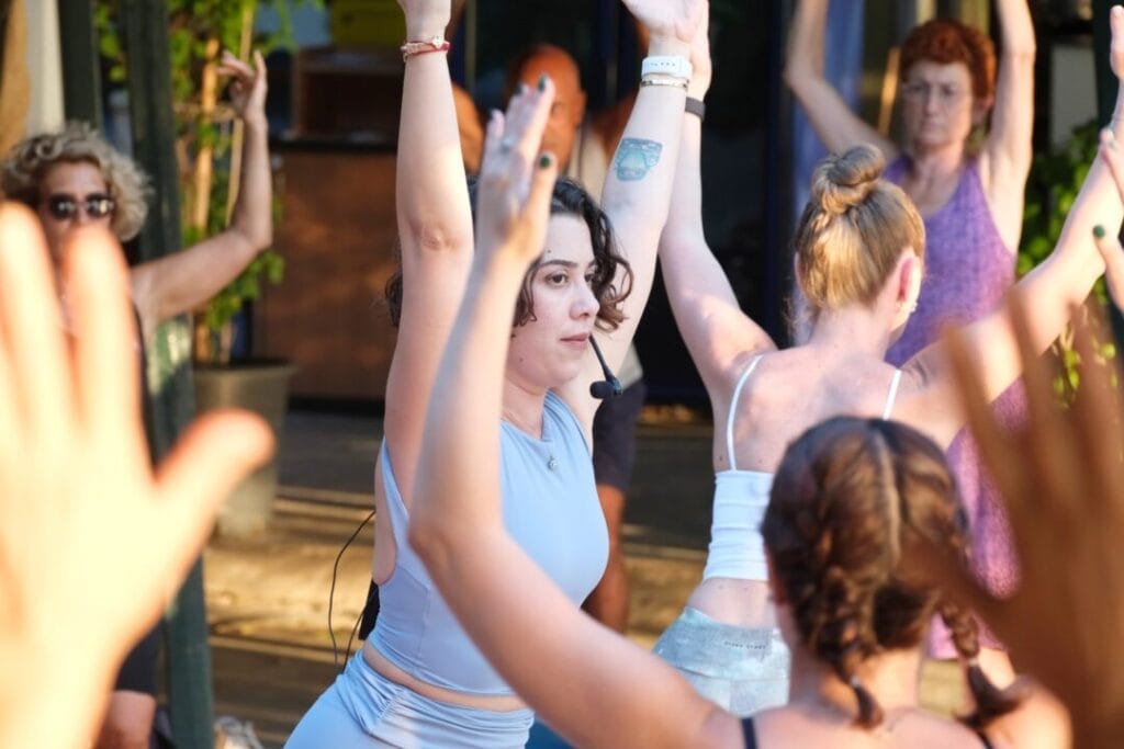 açık hava yoga ağustos 2025