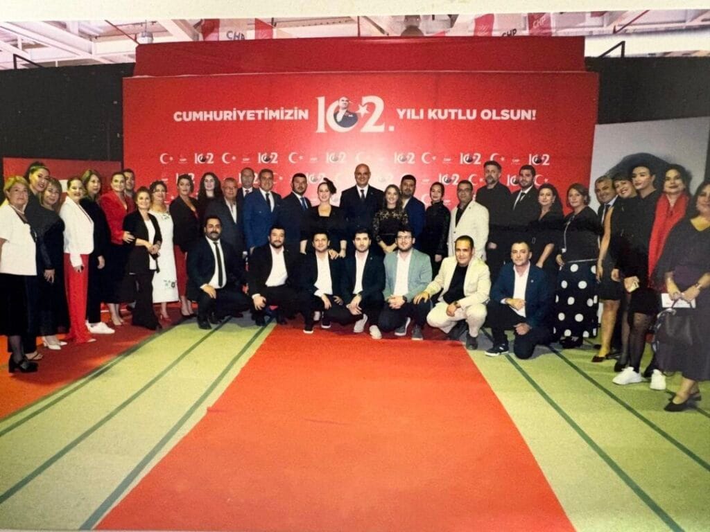 CHP Bodrum Cumhuriyet Balosunda Buluştu 1 chp bodrum ilce